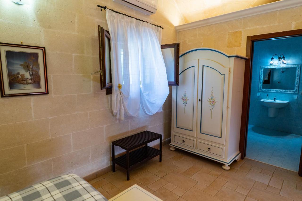 Relais La Giara Guest House Manduria Exterior photo